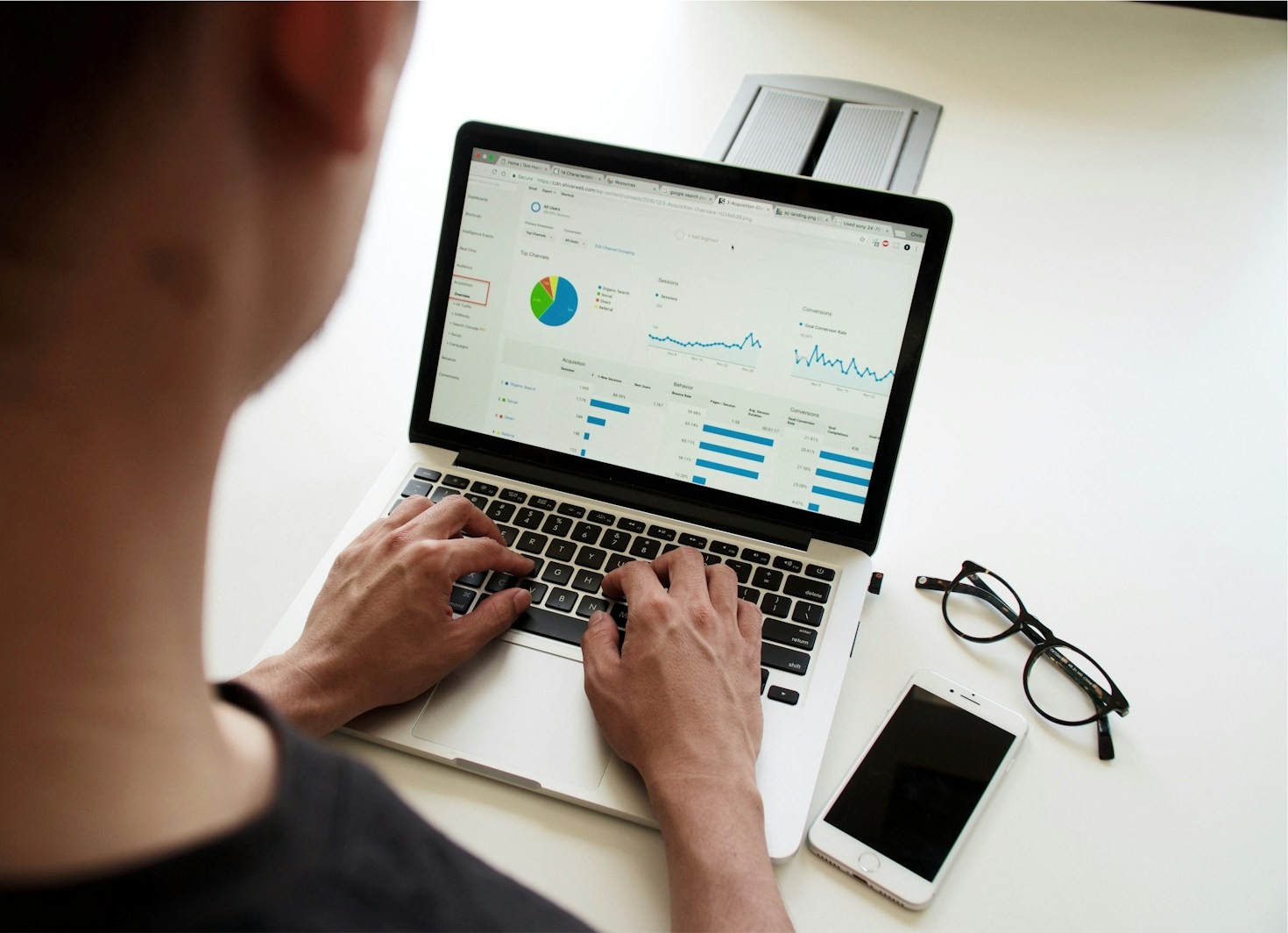 Top Benefits of Hiring a Virtual CFO for Your Company
